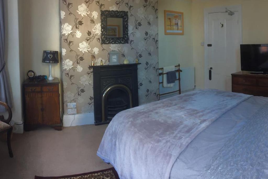 Villa Turret Corner, Colwyn Bay, 5Min Walk To Sandy Beach à Conwy Extérieur photo