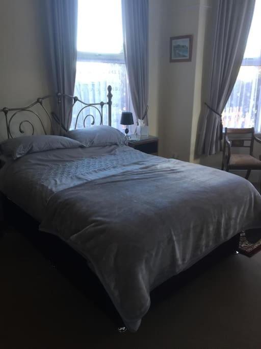 Villa Turret Corner, Colwyn Bay, 5Min Walk To Sandy Beach à Conwy Extérieur photo