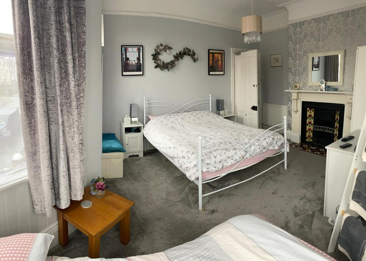 Villa Turret Corner, Colwyn Bay, 5Min Walk To Sandy Beach à Conwy Extérieur photo